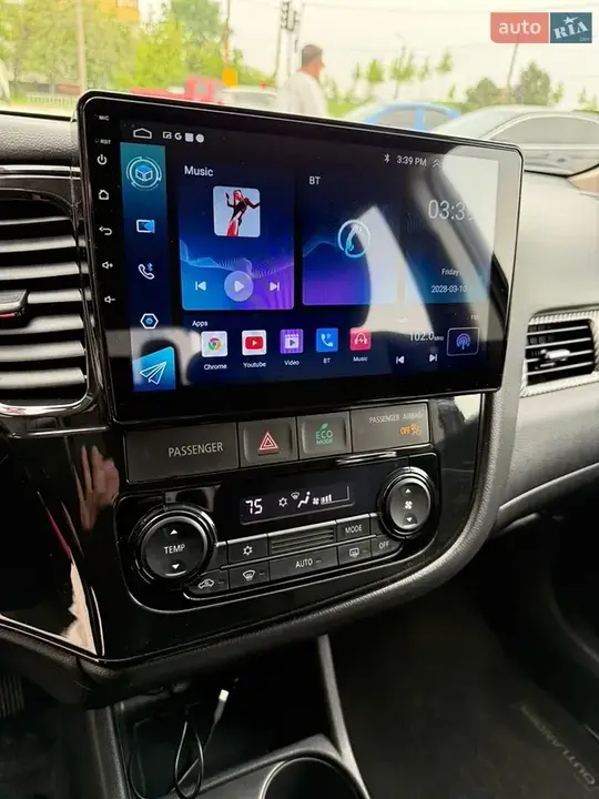 Mitsubishi Outlander 2016 photo 4