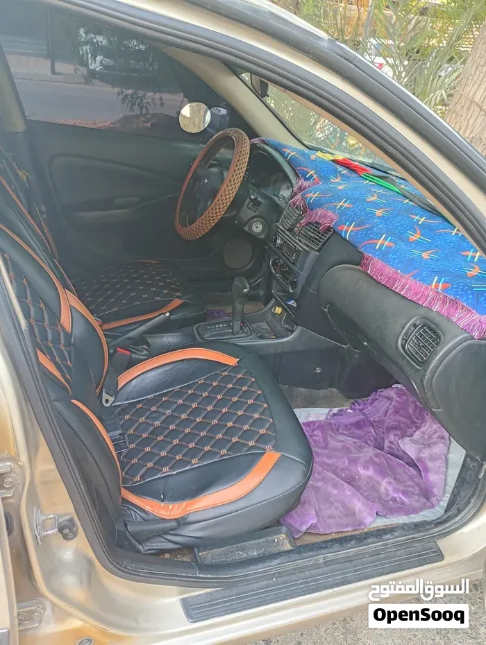 Nissan Sunny 2005 photo 4