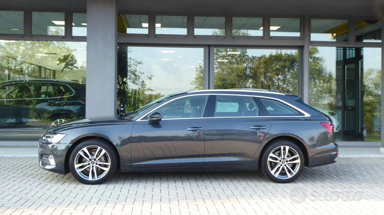 Audi A6 Avant 2022 photo 2
