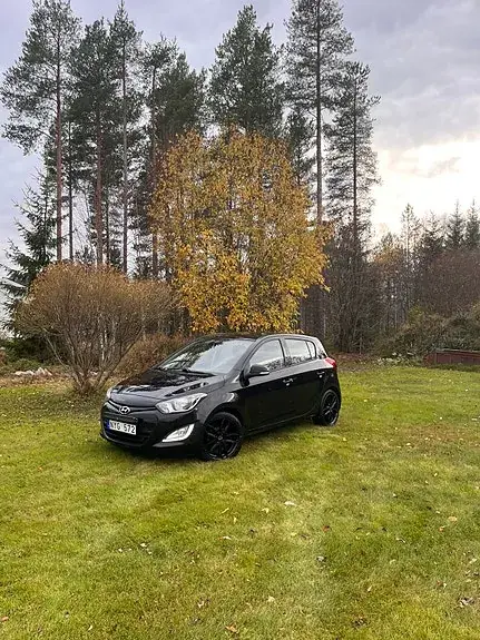 Hyundai I20 2013 photo 2