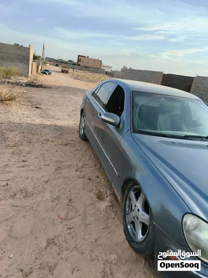 Mercedes-Benz S-Class 2005 photo 3
