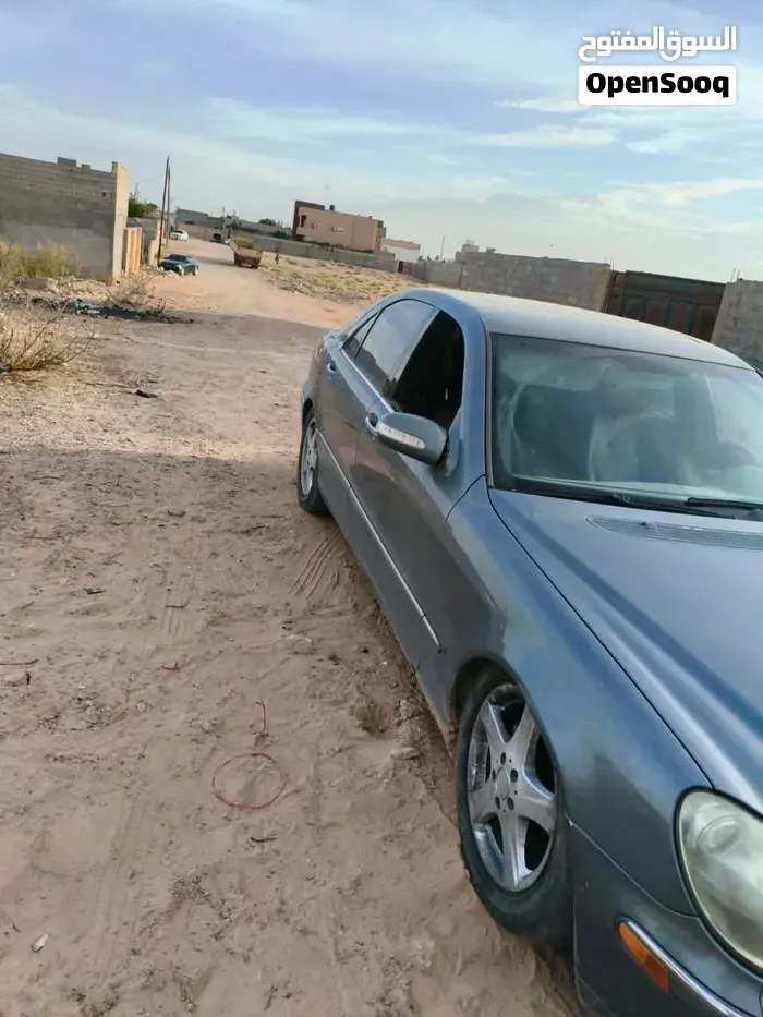 Mercedes-Benz S-Class 2005 photo 2