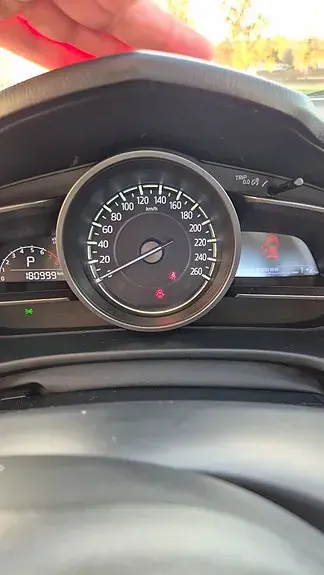 Mazda 3 2017 photo 4