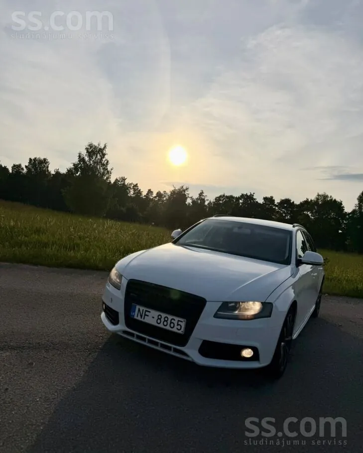Audi A4 2009 photo 3