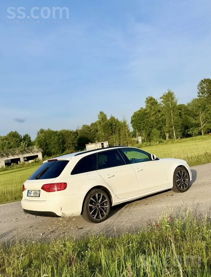 Audi A4 2009 photo 5
