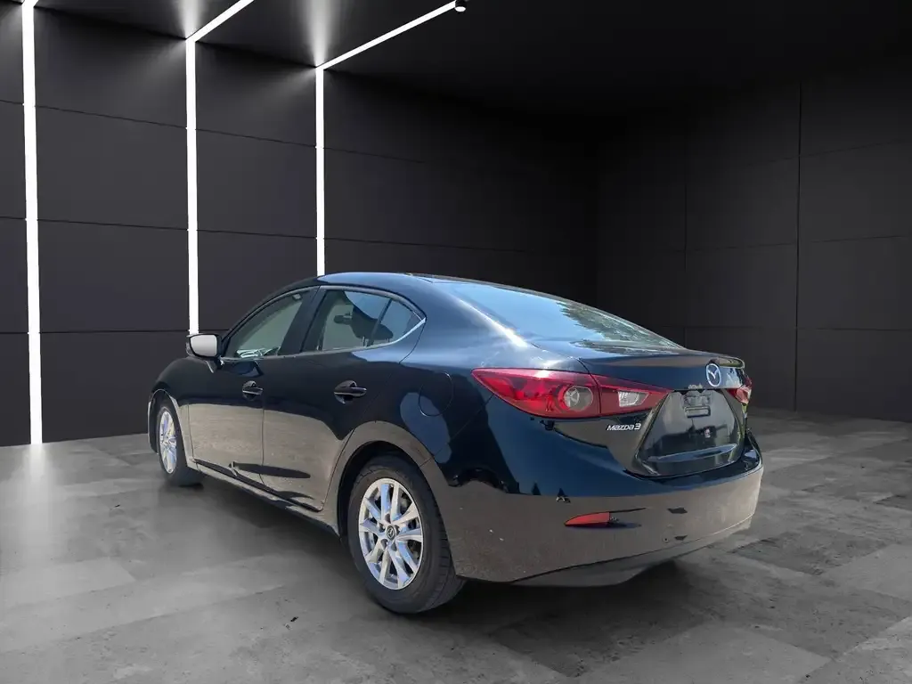 Mazda 3 2015 photo 3