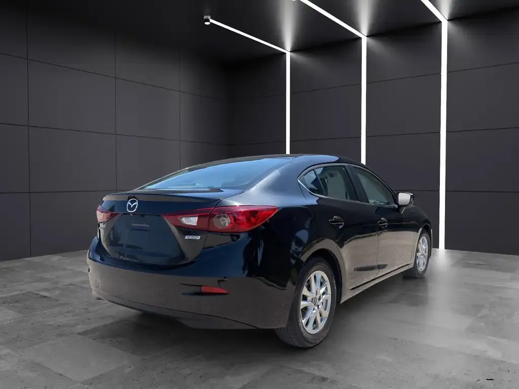 Mazda 3 2015 photo 5
