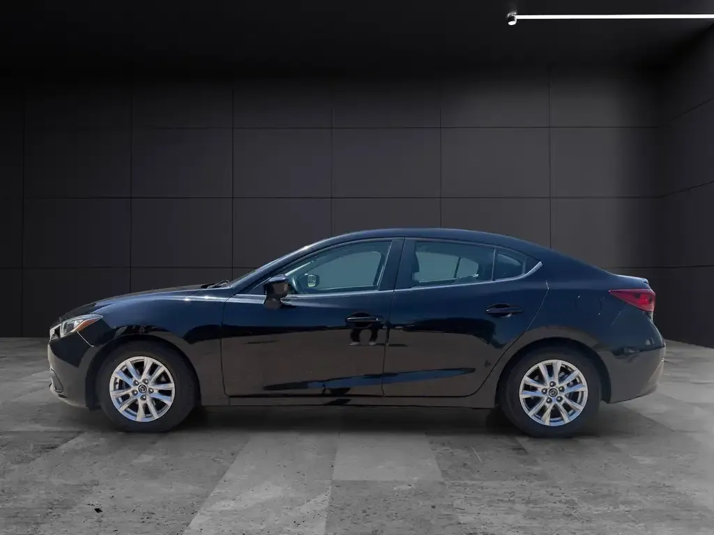 Mazda 3 2015 photo 2
