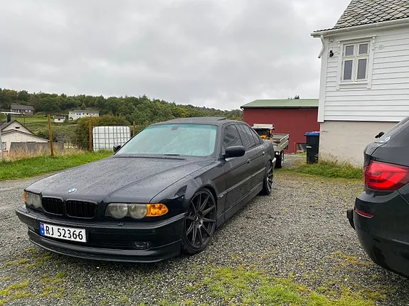 BMW 730D