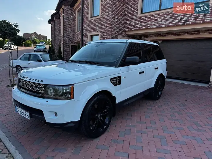 Land Rover Range Rover 2012 photo 2
