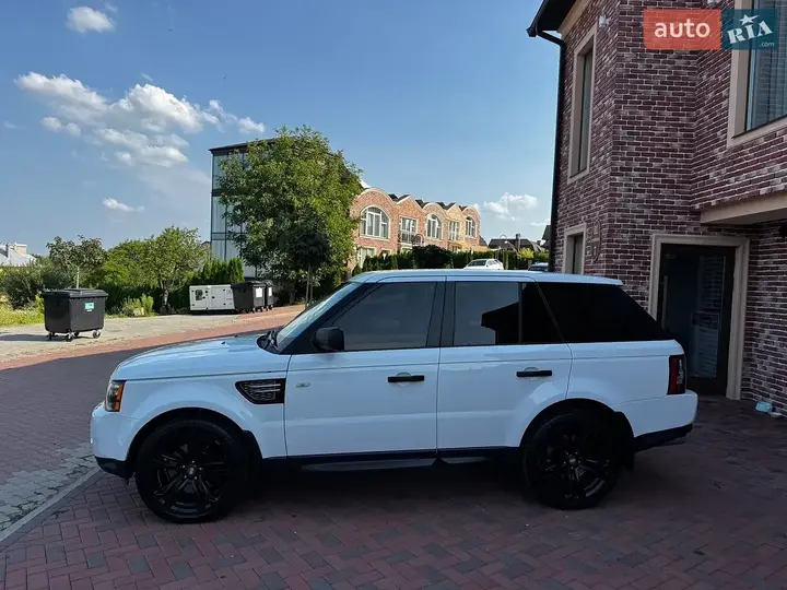 Land Rover Range Rover 2012 photo 5