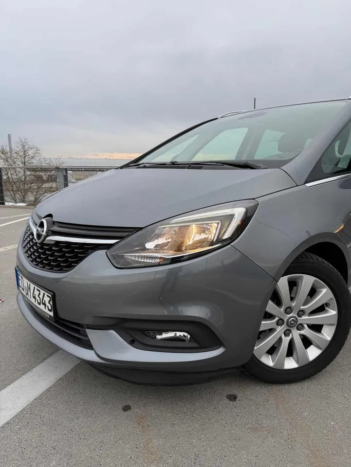 Opel Zafira C