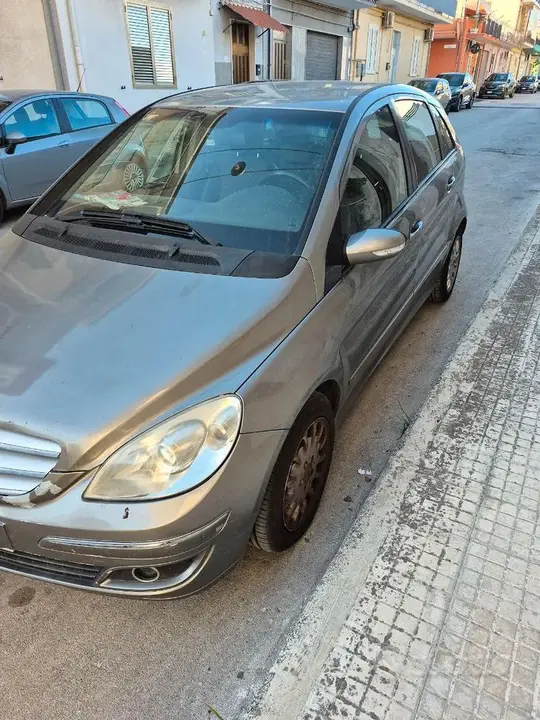 Mercedes-Benz B-Class