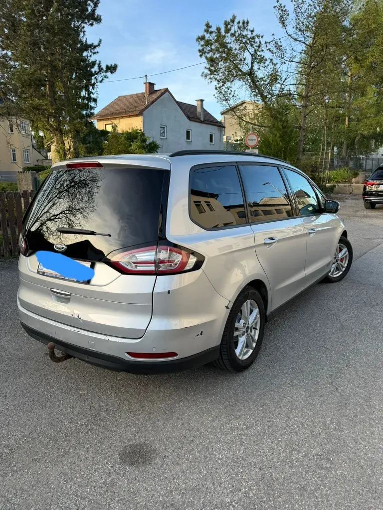 Ford Galaxy 2018 photo 2