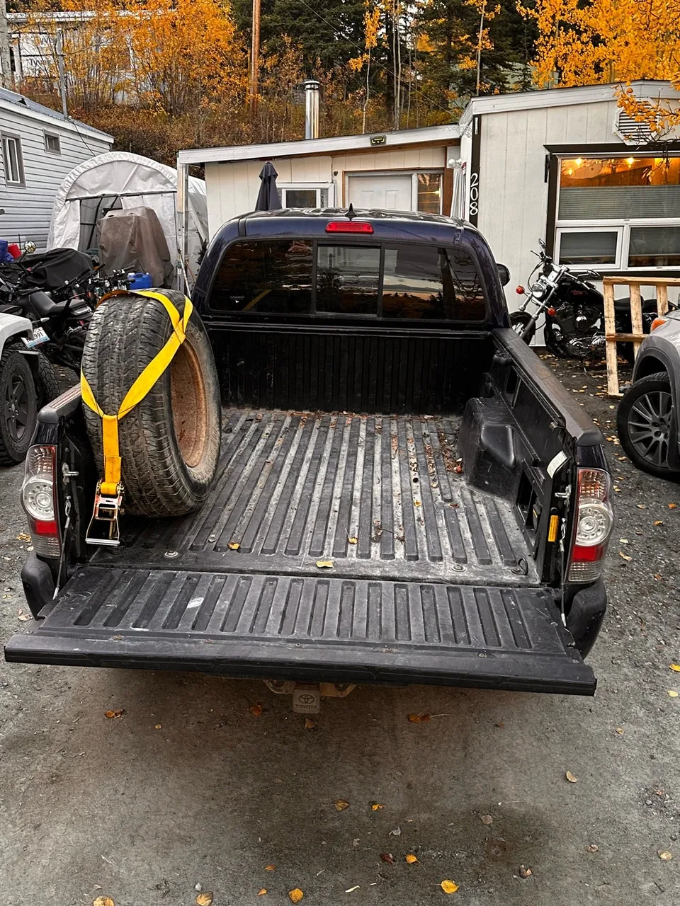 Toyota Tacoma 2012 photo 2