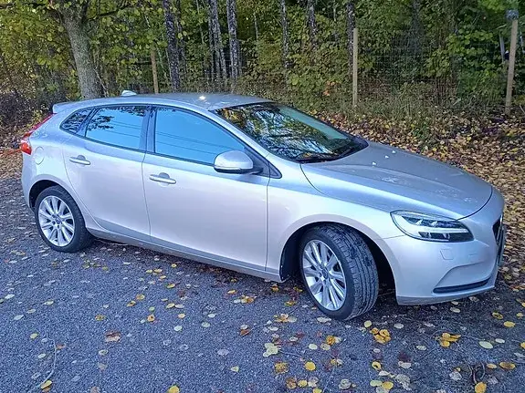 Volvo V40 2018 photo 3