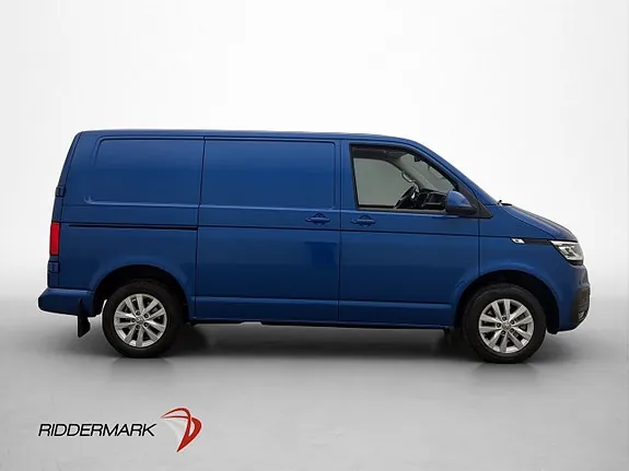Volkswagen Transporter 2022 photo 2