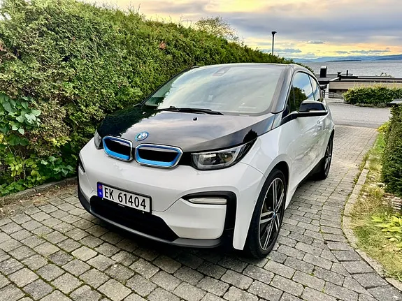 BMW I3