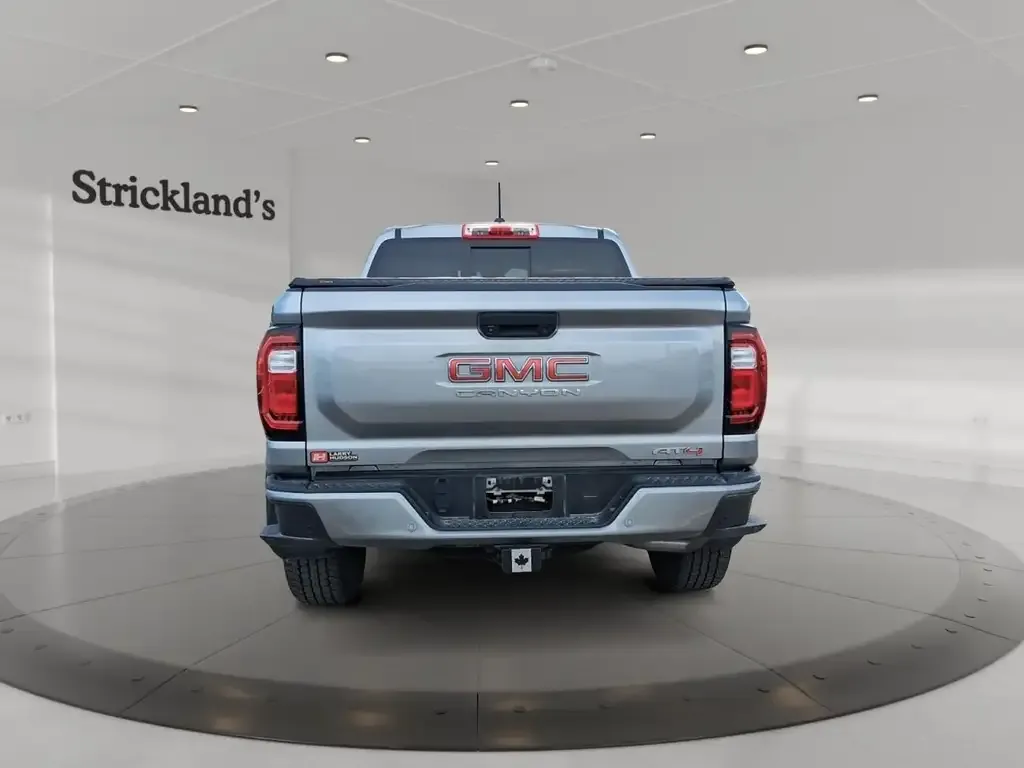 GMC Canyon 2023 photo 3