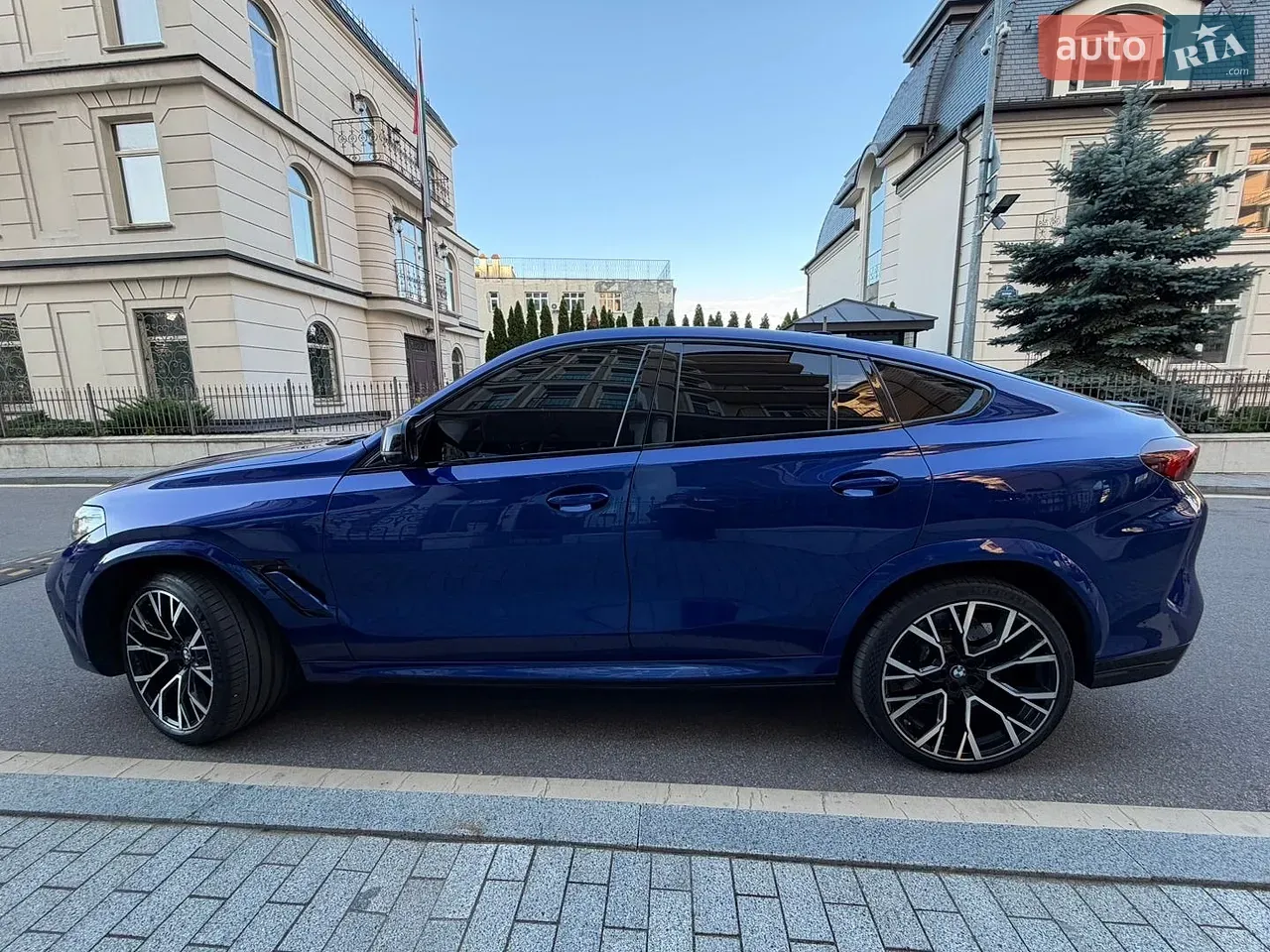 BMW X6 M 2020 photo 4