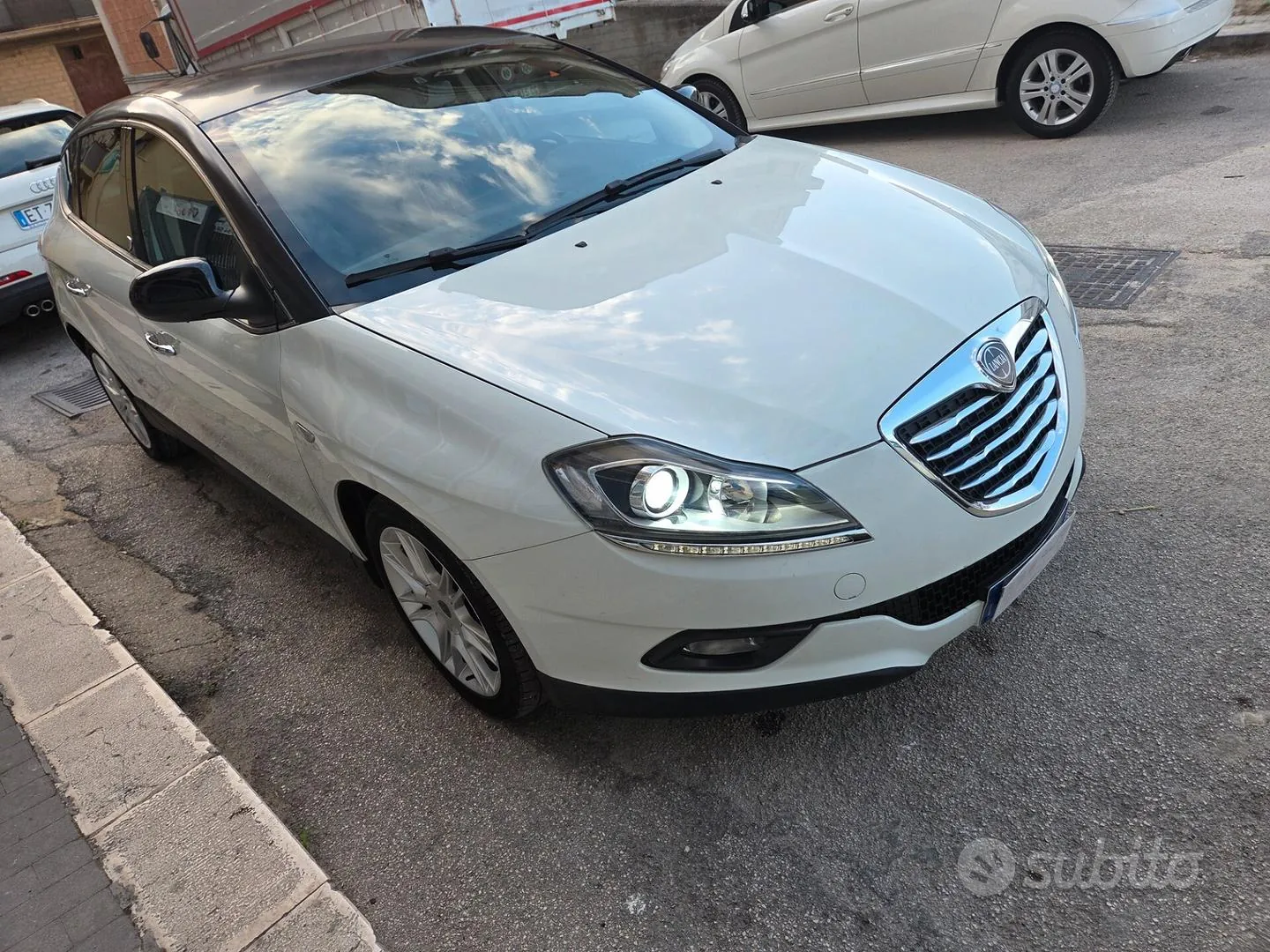 Lancia Delta 2013 photo 2
