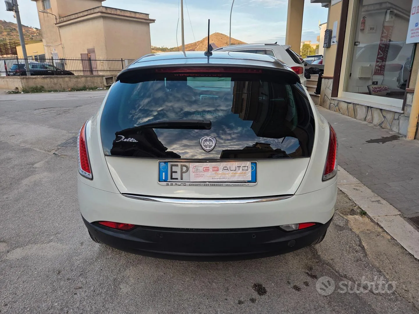 Lancia Delta 2013 photo 5