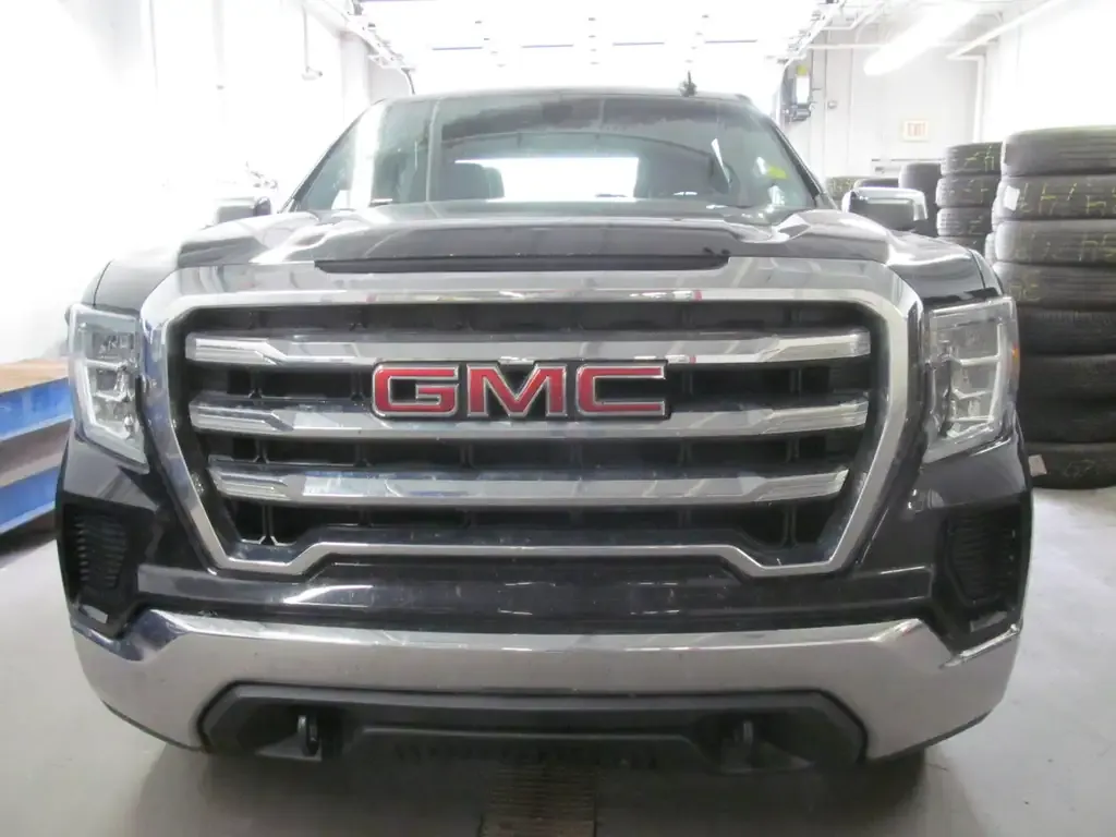 GMC Sierra 1500 2021 photo 2