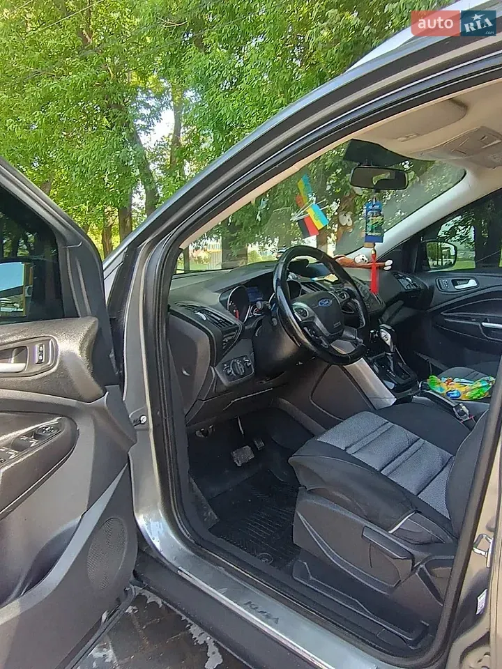 Ford Kuga 2013 photo 5