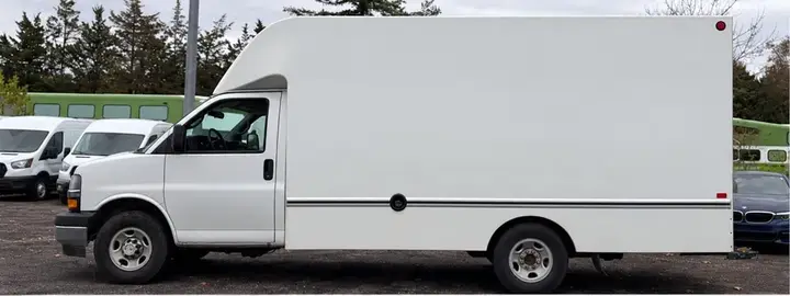 Chevrolet Express 2019 photo 2