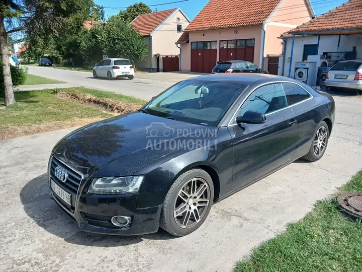Audi A5 2009 photo 5