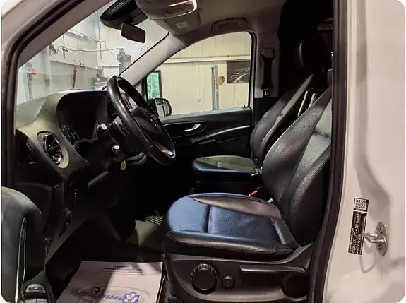 Mercedes-Benz Vito 119 2021 photo 2