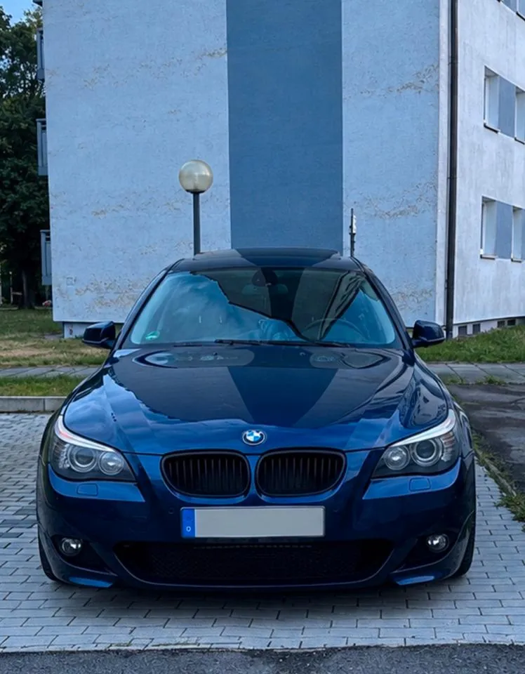 BMW 530I