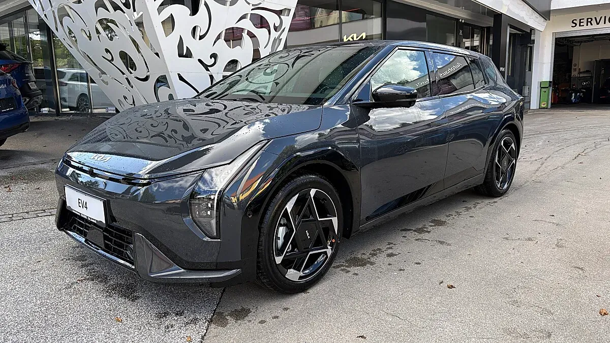 Kia Ev4