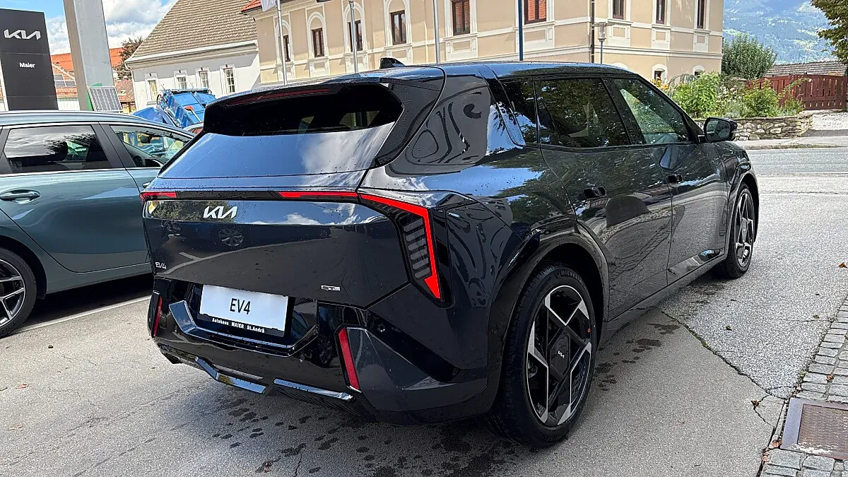 Kia Ev4 photo 3