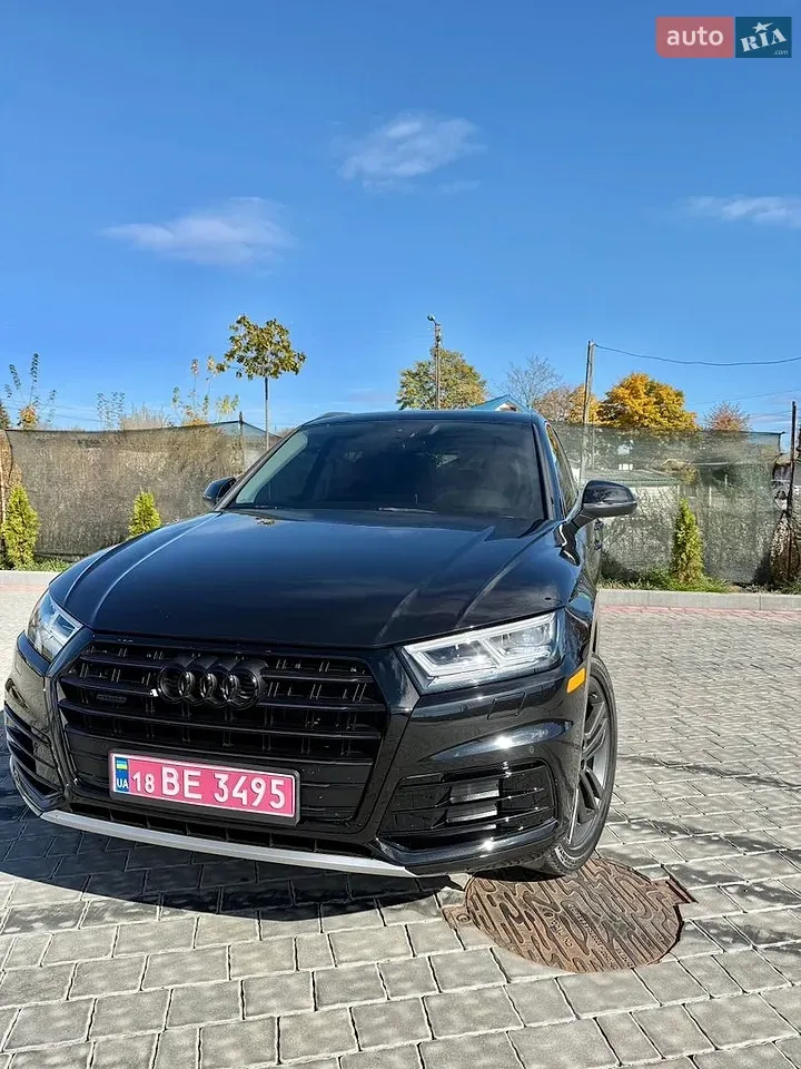 Audi Q5 2019 photo 2
