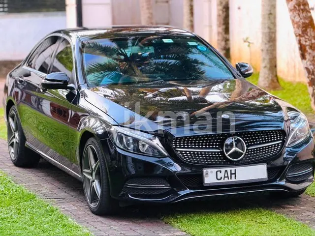 Mercedes-Benz C200 2015 photo 2