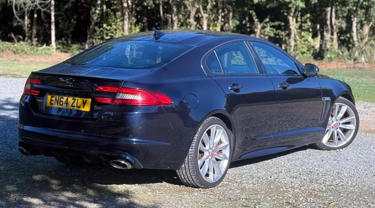 Jaguar Xf 2014 photo 4
