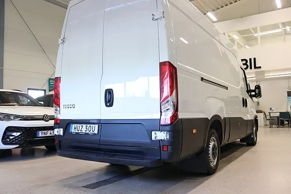 Iveco Daily 2023 photo 5