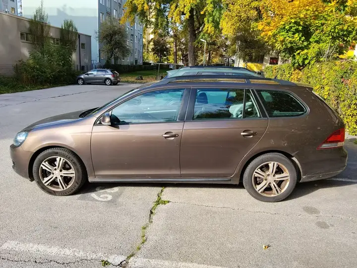 Volkswagen Golf Variant 2011 photo 3