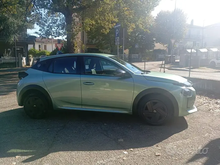 Lancia Ypsilon 2025 photo 4