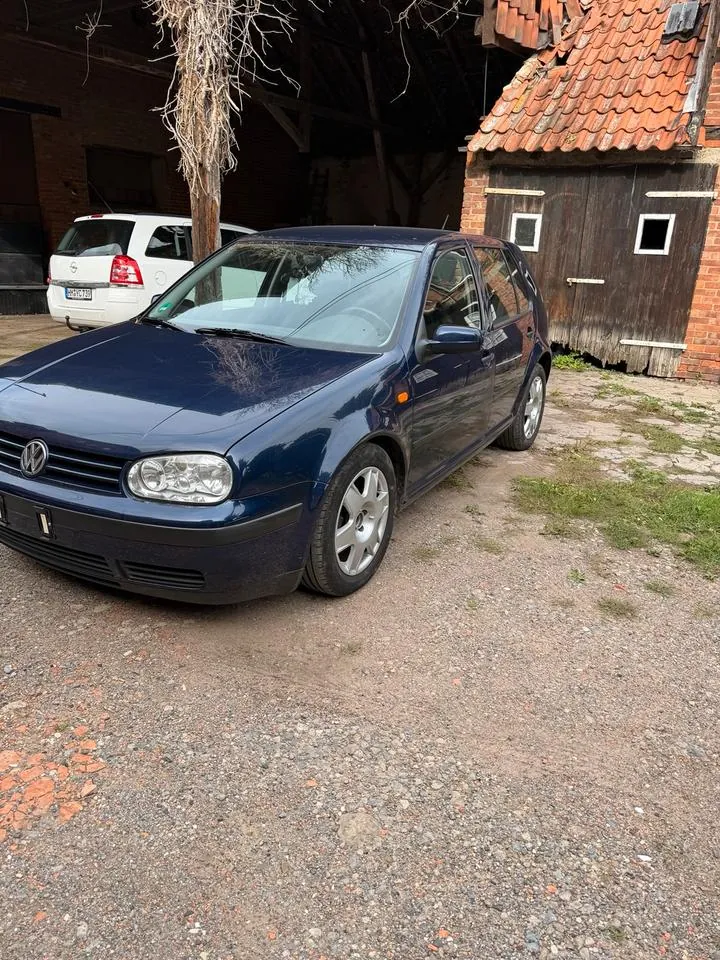 Volkswagen Golf 4