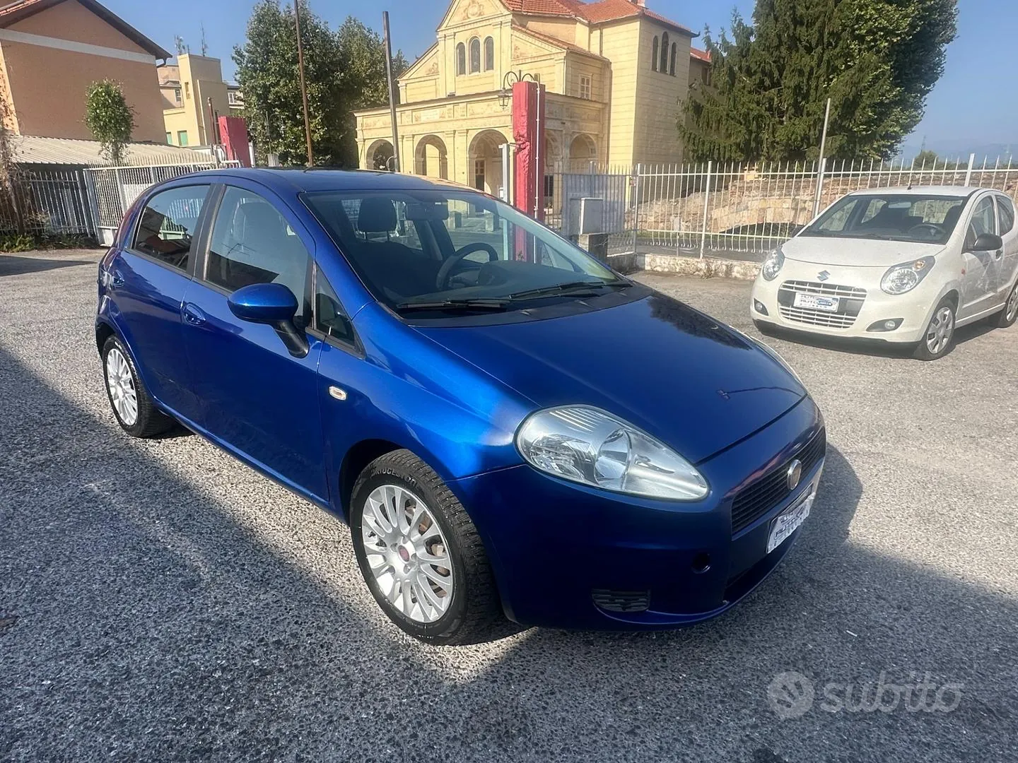 Fiat Grande Punto 2008 photo 2