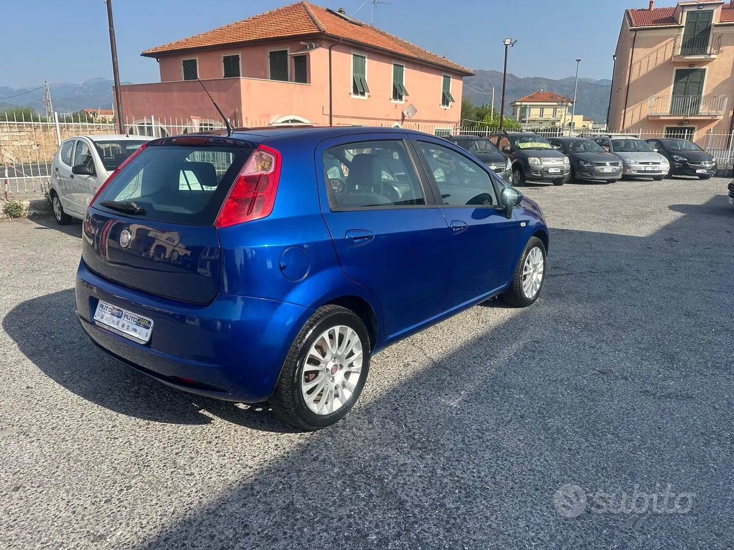 Fiat Grande Punto 2008 photo 5