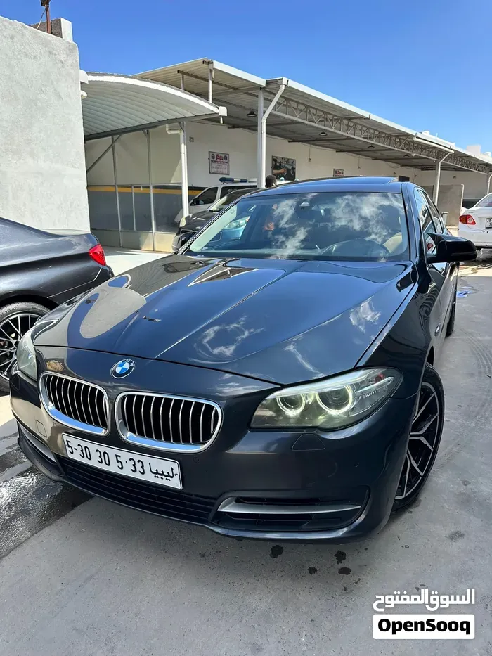 BMW 5 Series 2015 photo 4