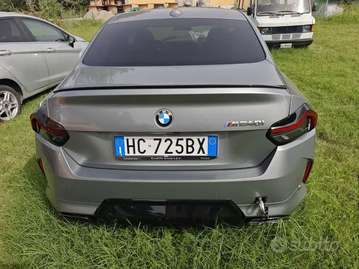 BMW M240I