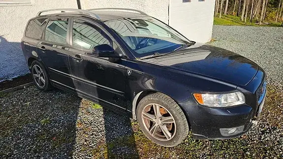 Volvo V50 2012 photo 3