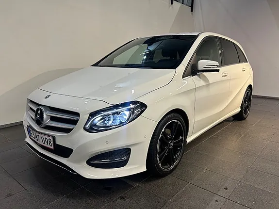 Mercedes-Benz B200