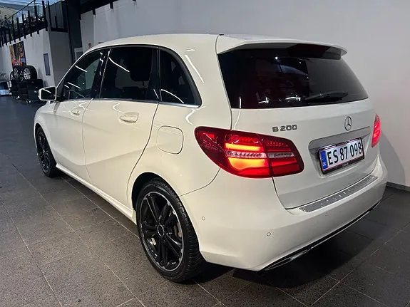 Mercedes-Benz B200 2018 photo 5