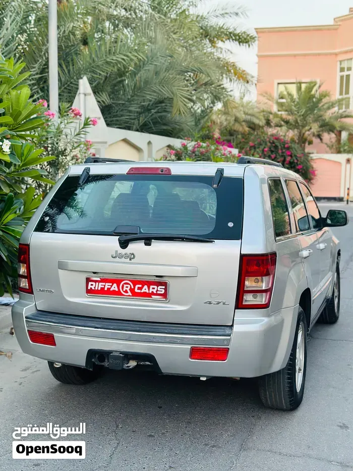 Jeep Grand Cherokee 2005 photo 3