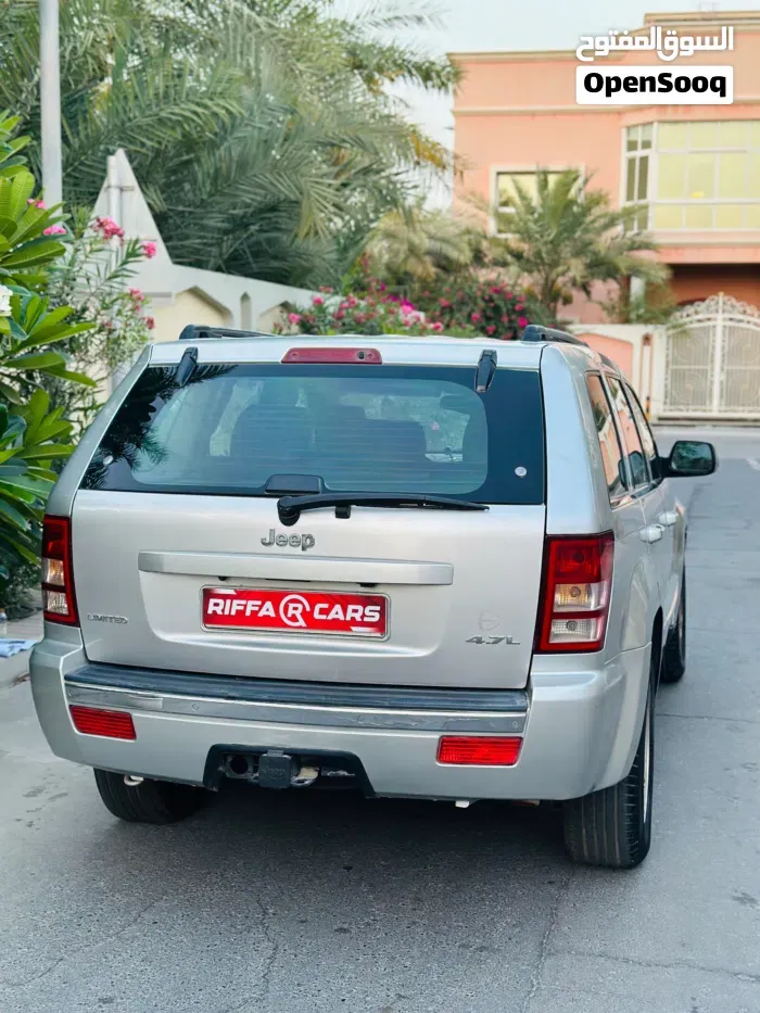 Jeep Grand Cherokee 2005 photo 4